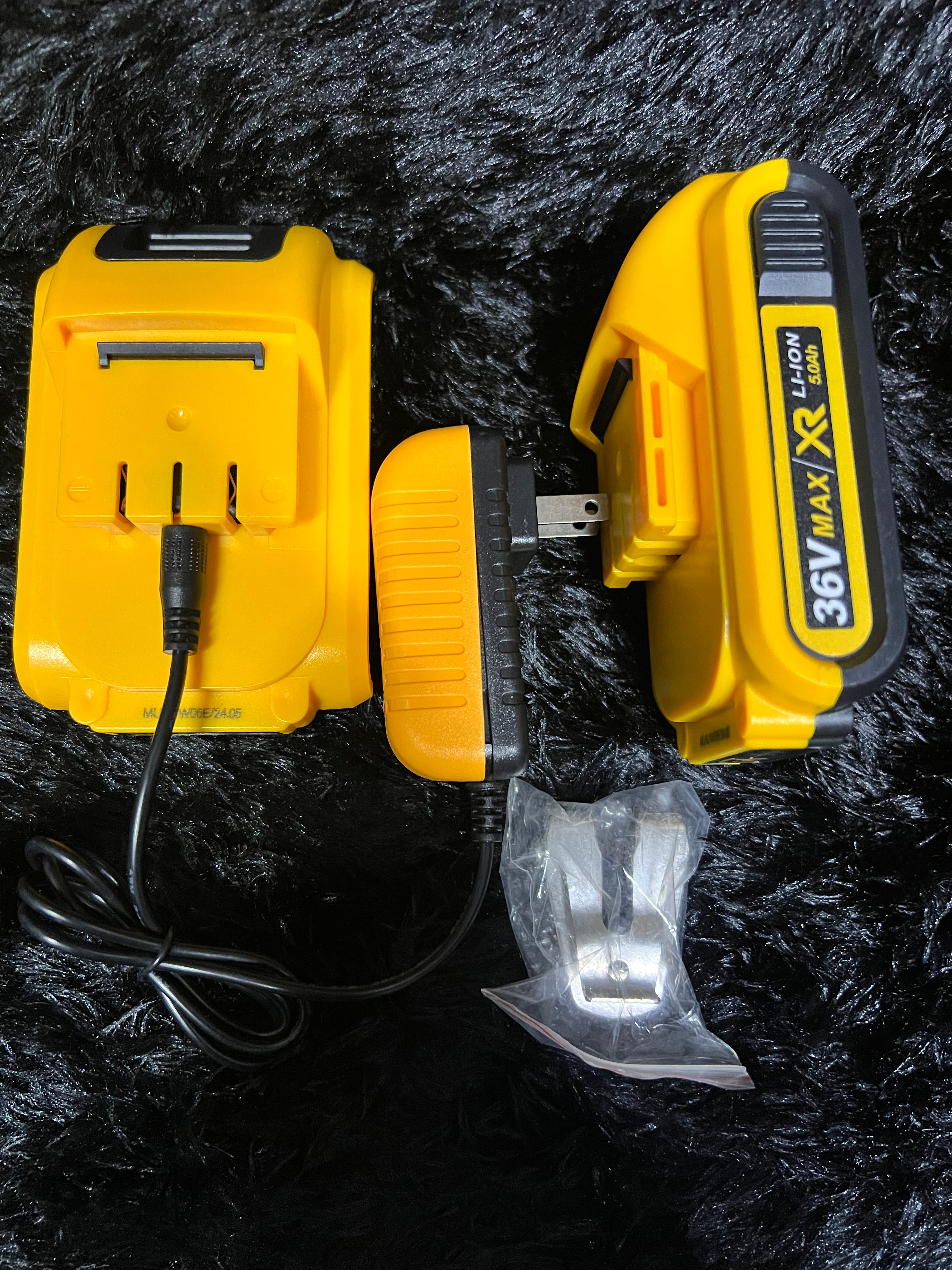 Taladro inalámbrico 24V 3/8 Percutor y Atornillador