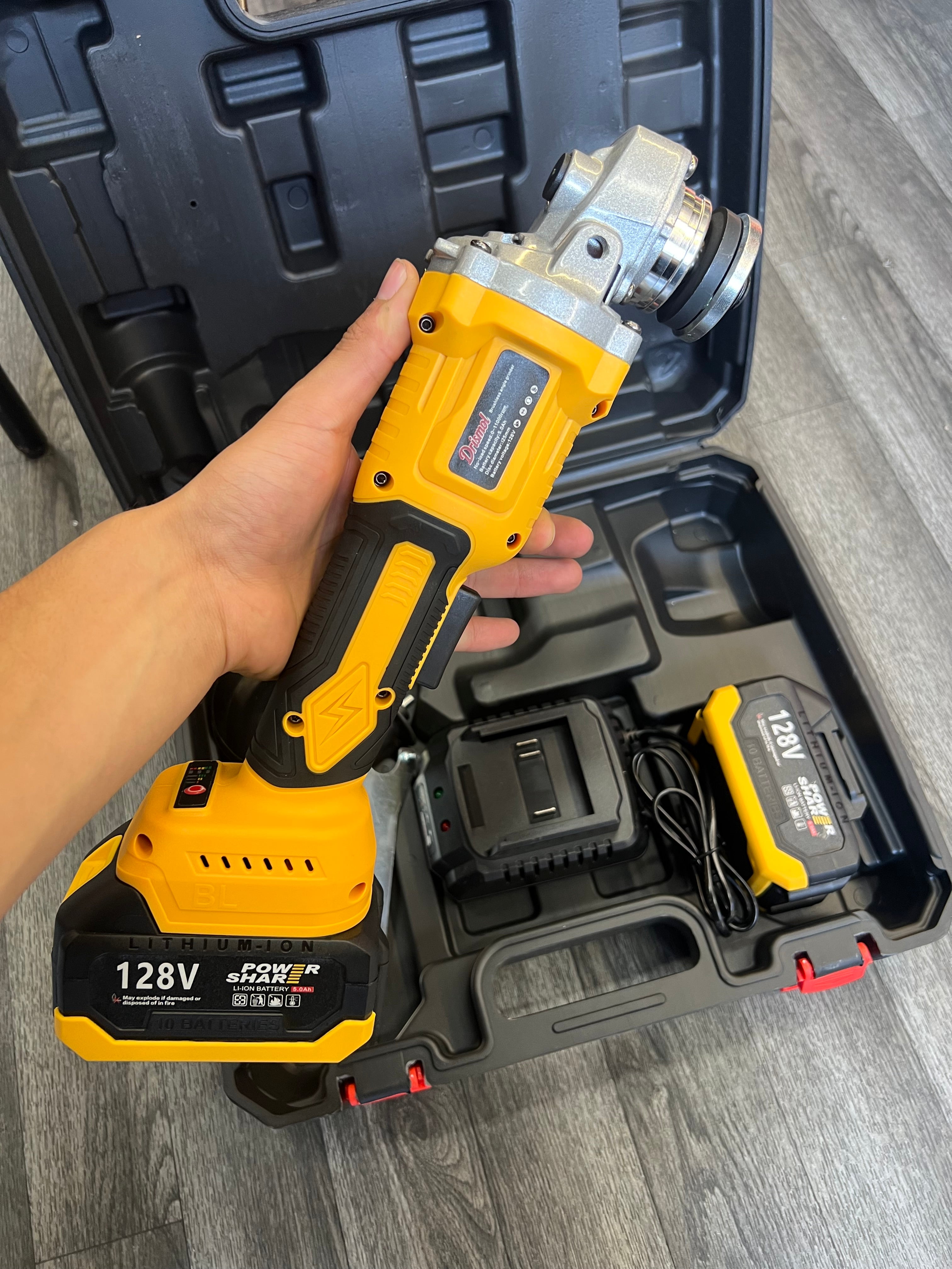 Pulidora inalámbrica 128V BRUSHLESS